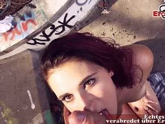 Echtes deutsches Sextreffen draußen mit fickgeiler Teenagerin